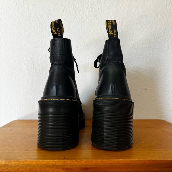 Dr. Martens Jesy Sendal Black Leather Lace Up Boots Size 8 - Picture 4 of 11